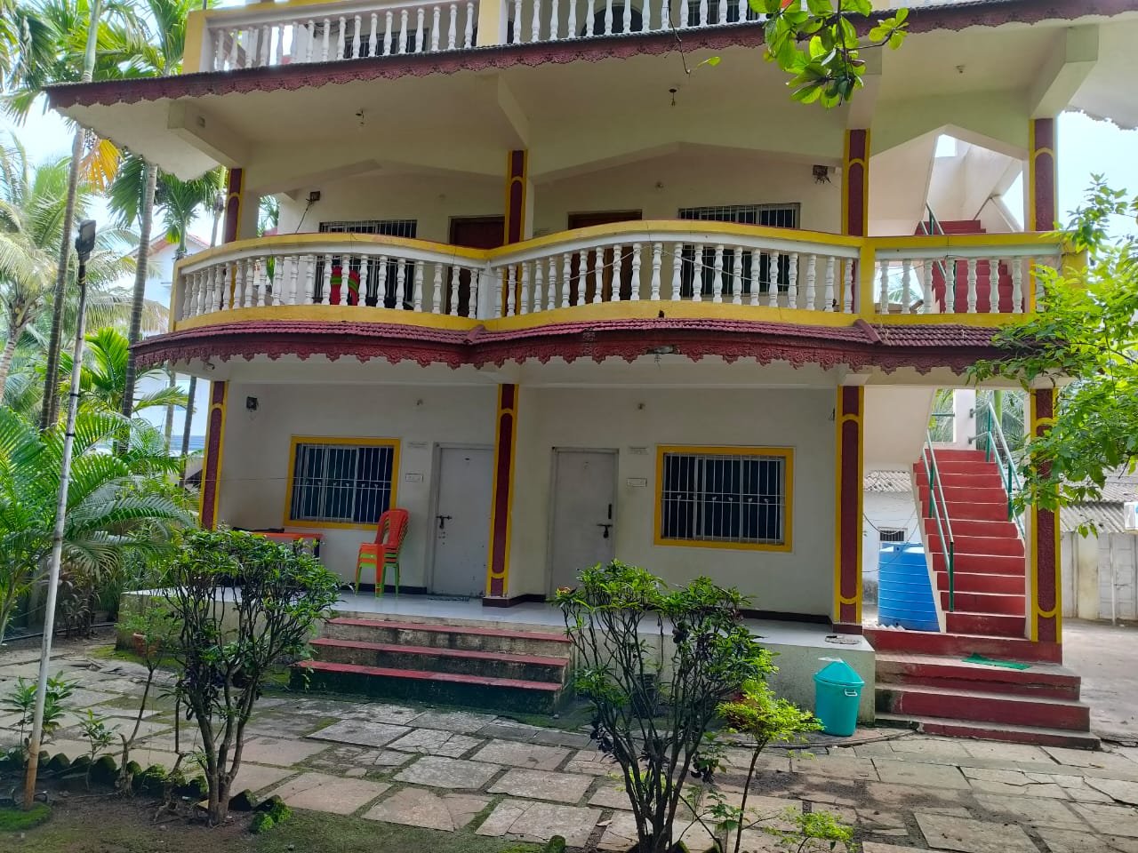 Room of Nisarg Tourist Home